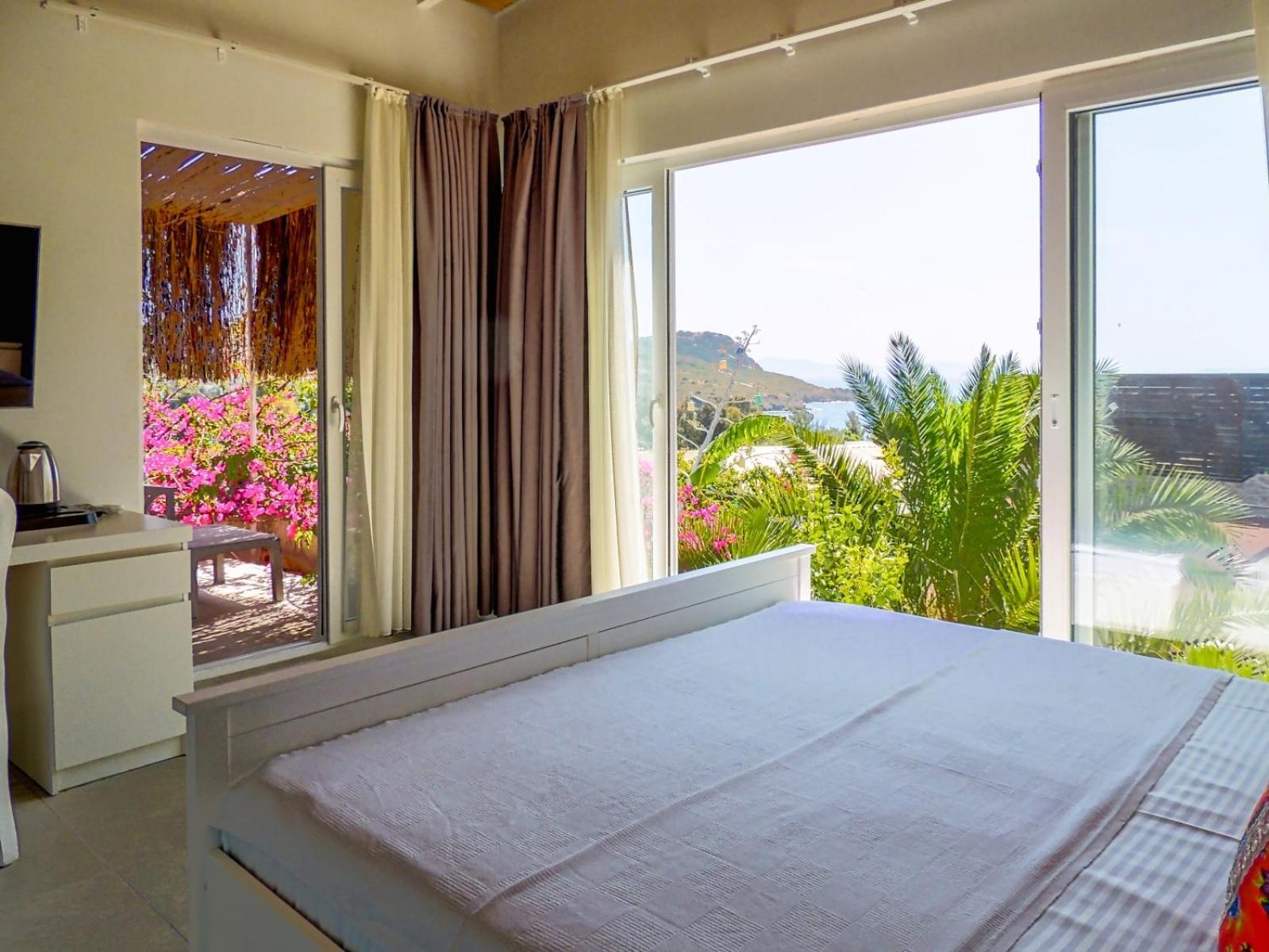 גומושלוק Oza Boutique Hotel מראה חיצוני תמונה