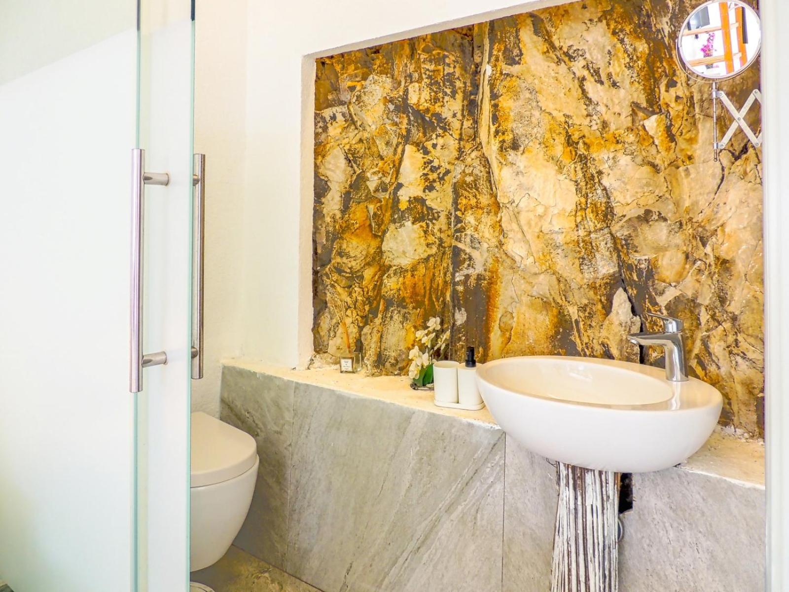 גומושלוק Oza Boutique Hotel מראה חיצוני תמונה