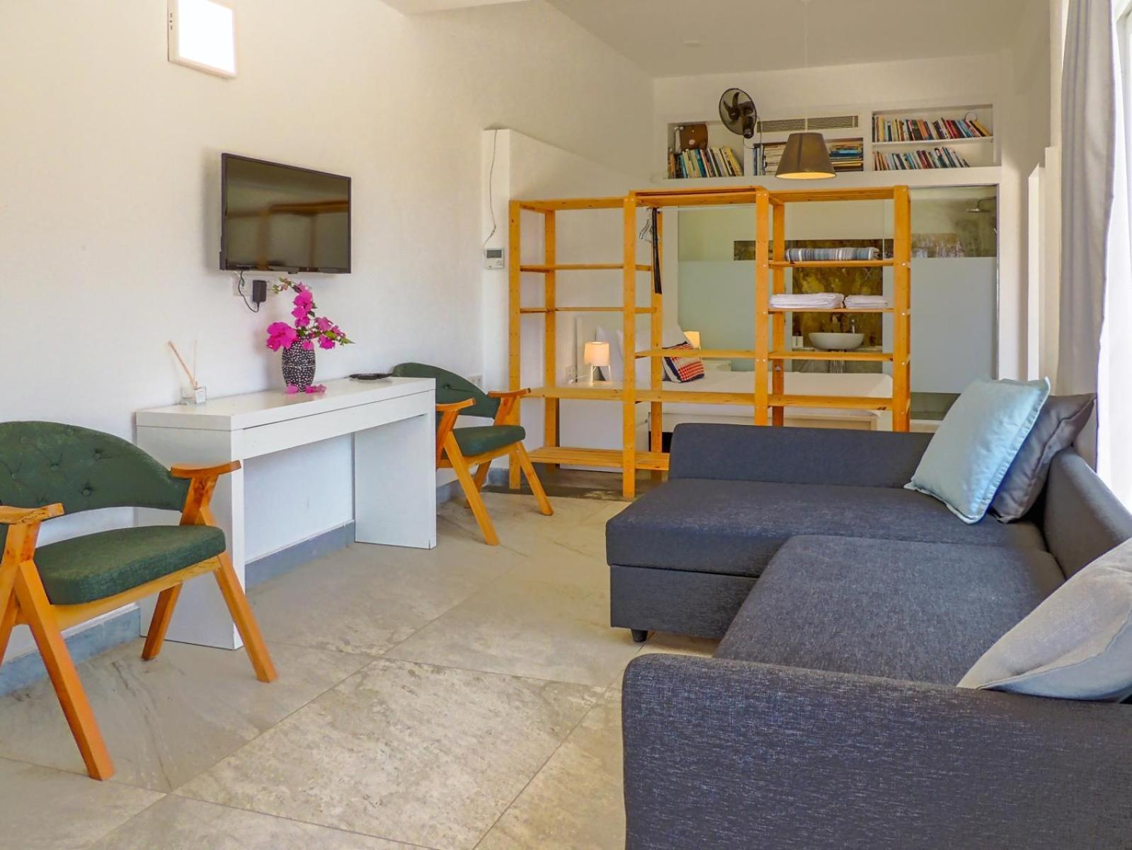 גומושלוק Oza Boutique Hotel מראה חיצוני תמונה